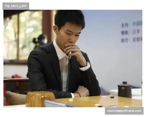 围棋农心杯中国主将辜梓豪守擂三国强者激战中日韩三国演弈精彩纷呈 围棋农心杯中国主将辜梓豪守擂三国强者激战中日韩三国演弈精彩纷呈